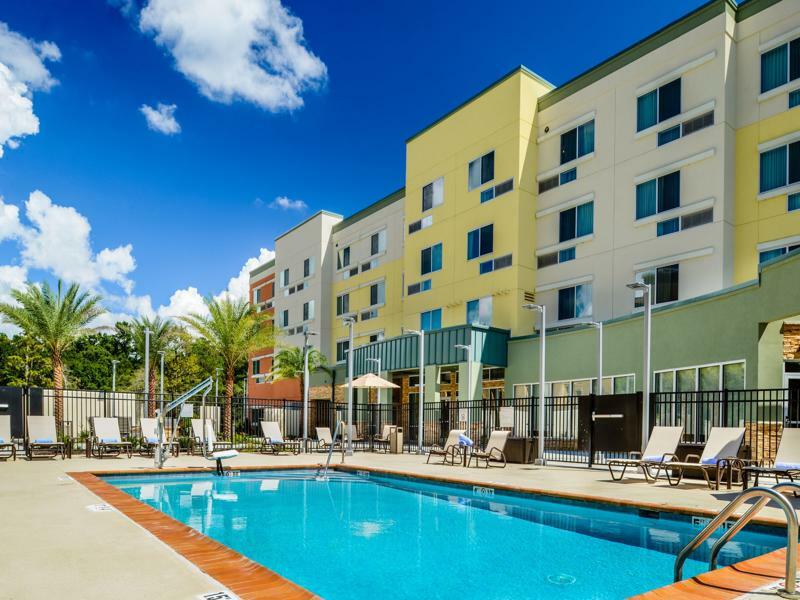 Courtyard By Marriott Lake Charles Exterior foto